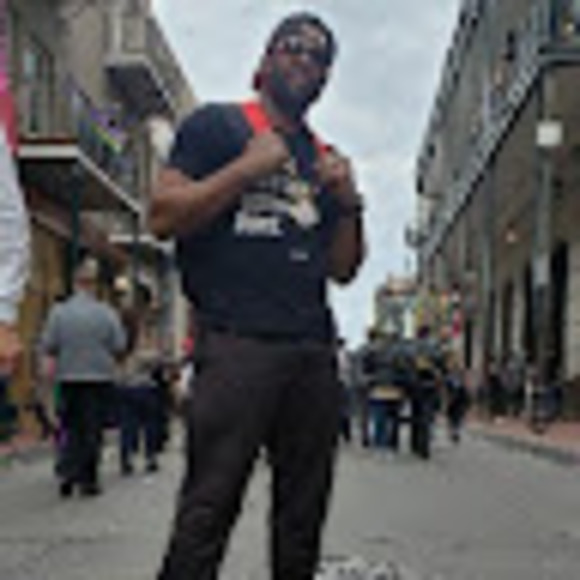 Meet your Posher, Jason - Picture 1 of 1